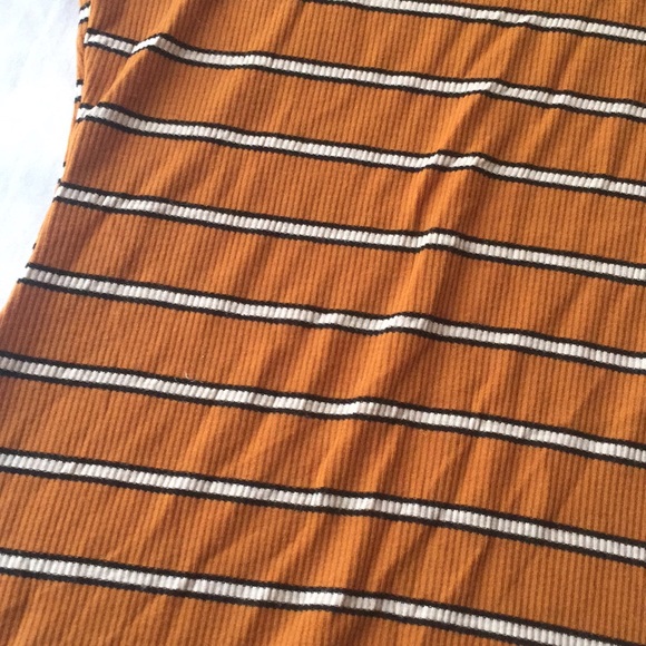 🍁🔥🍁Fall orange black and white striped dress - Picture 2 of 3